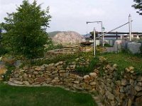 anlage3   Eine Bruchsteinmauer